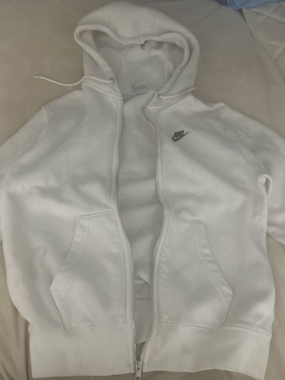 Nike White Full-Zip Hooded Sweatshirt with Small Gray Swoosh